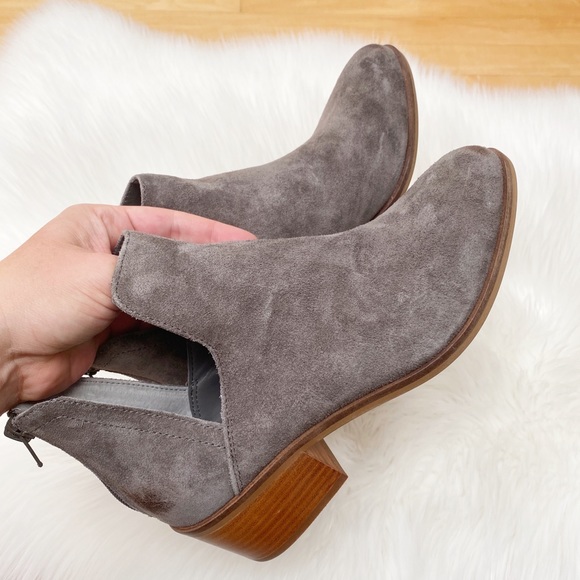 STEVE MADDEN Suede Ankle Booties - Picture 7 of 8